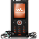 Illustration for article titled Sony Ericsson's w880 Walkman Phone is Official: Details and Glamour Shots